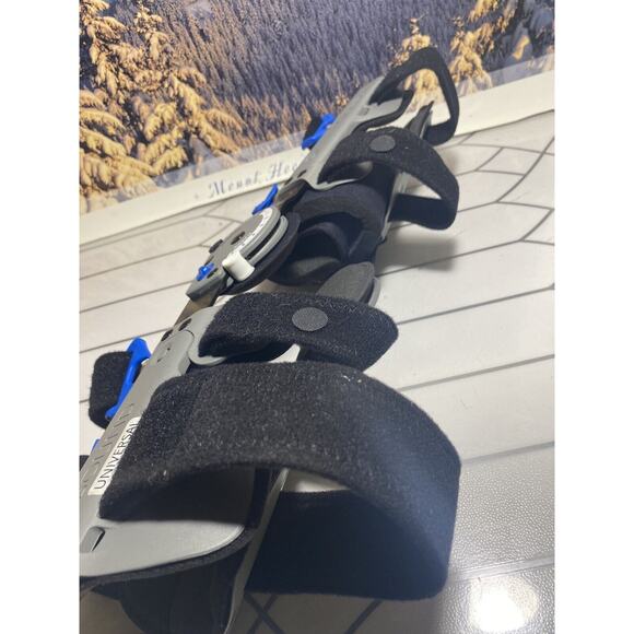 OSSUR Rebound Post Op Knee Universal Cool Knee Brace - Picture 6 of 9